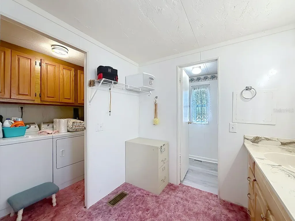 176 Sunset Drive Tavares FL 32778