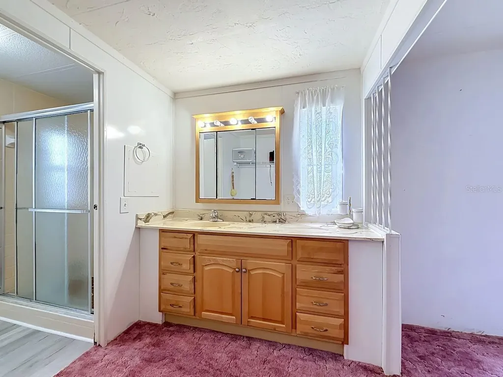 176 Sunset Drive Tavares FL 32778
