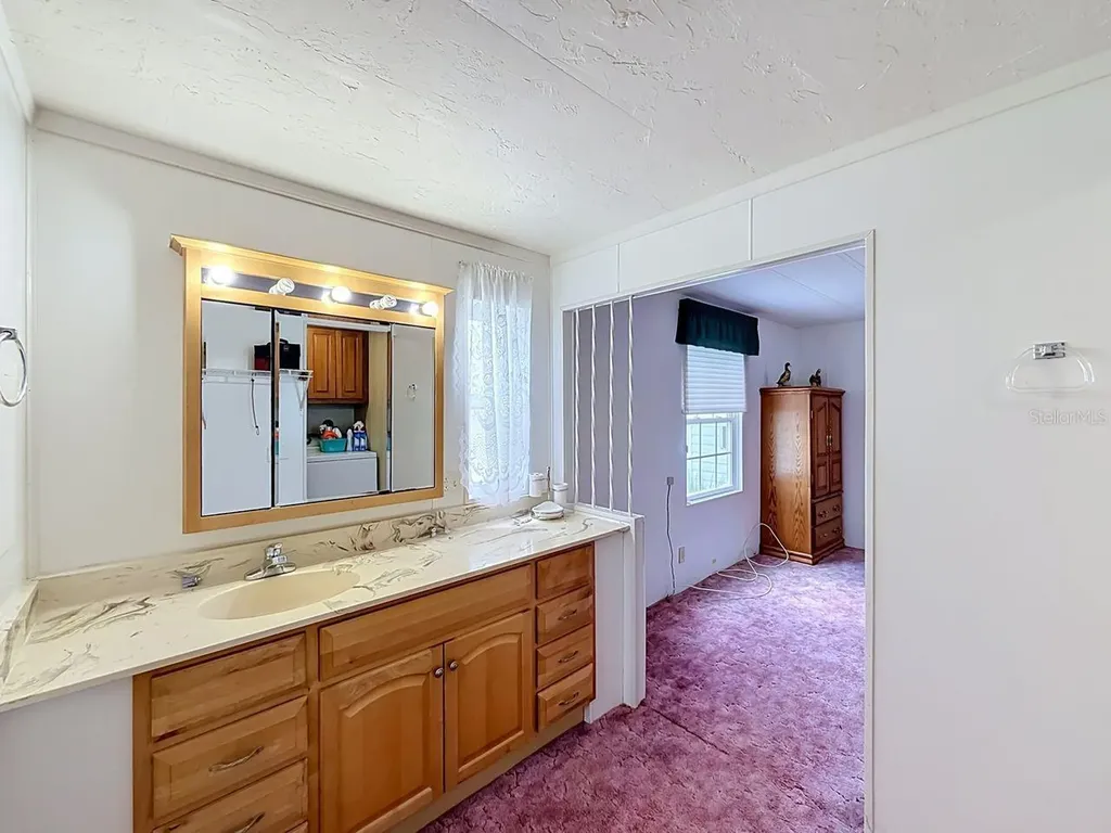 176 Sunset Drive Tavares FL 32778