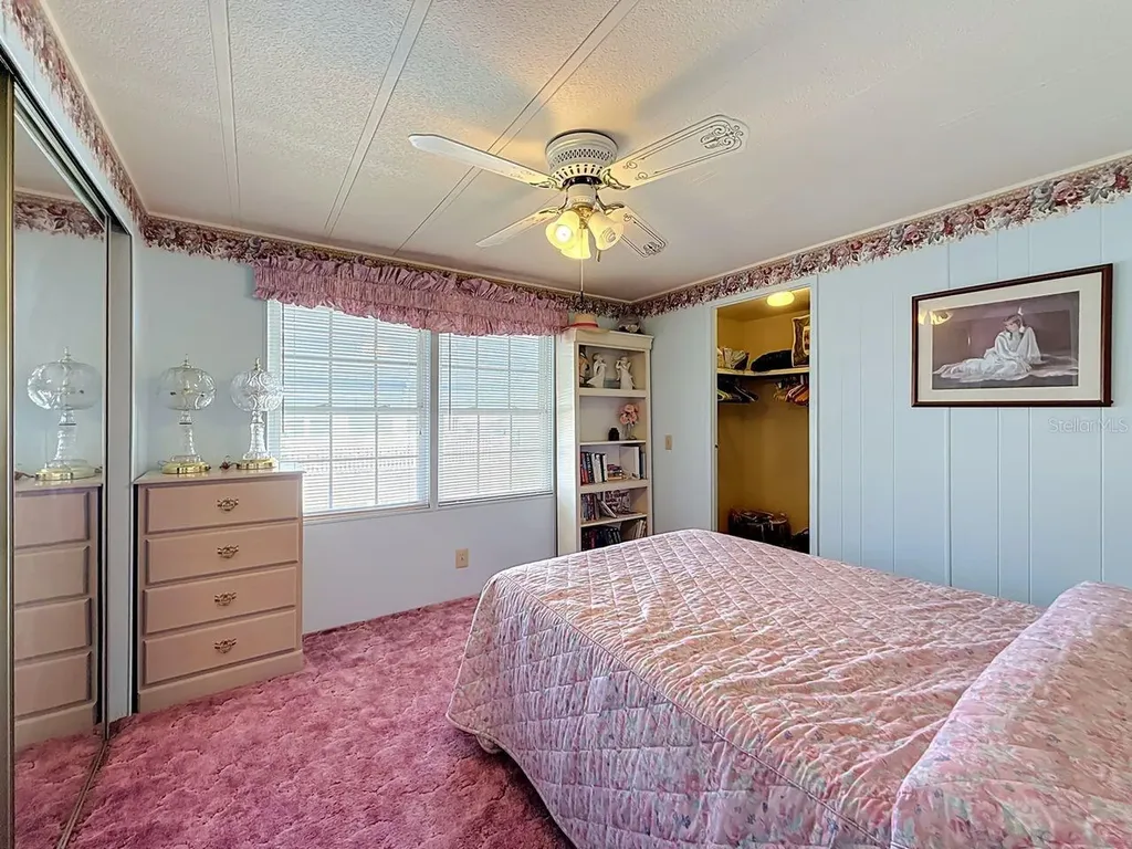 176 Sunset Drive Tavares FL 32778