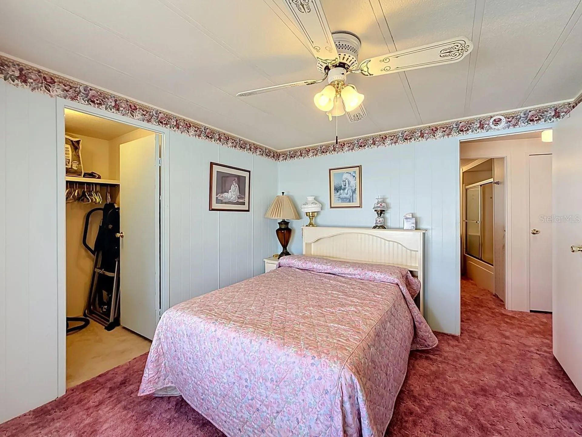 176 Sunset Drive Tavares FL 32778