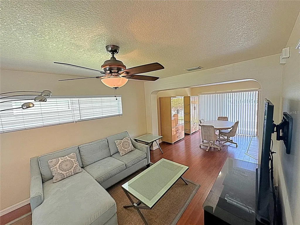 13129 Thoroughbred Loop Largo FL 33773