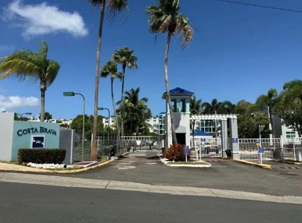 Colonia Santa Maria Costa Brava Condominium Ceiba PR 00735