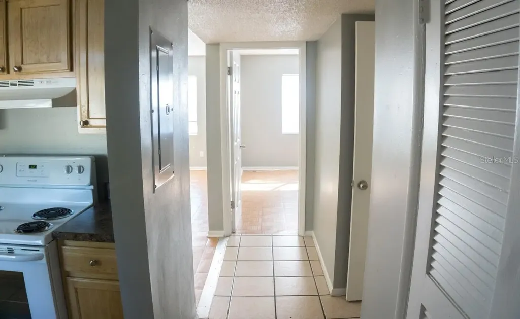 4601 22nd Avenue S St Petersburg FL 33711