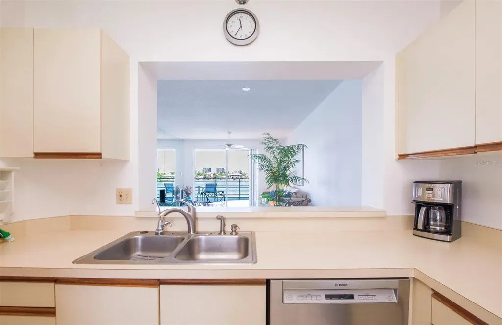 7984 Sailboat Key Boulevard S St Petersburg FL 33707