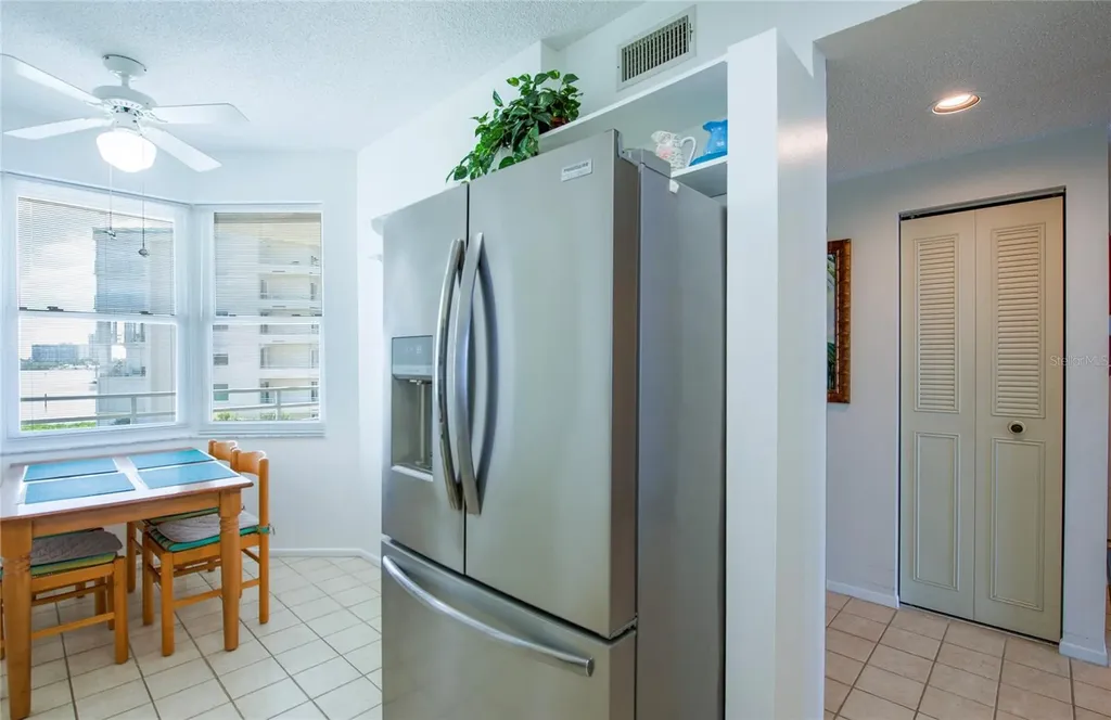 7984 Sailboat Key Boulevard S St Petersburg FL 33707