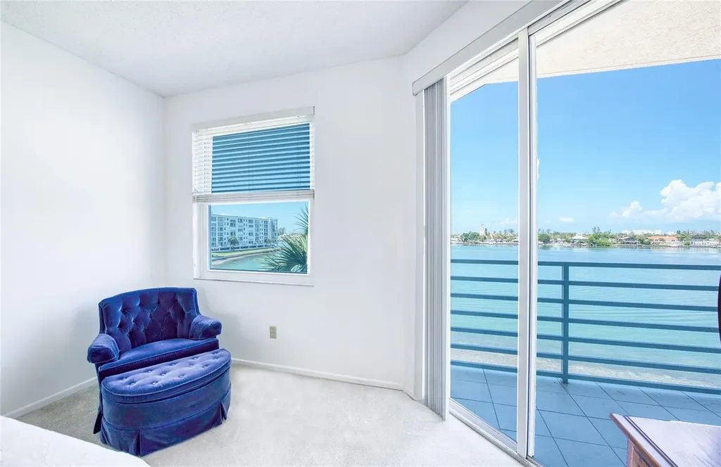 7984 Sailboat Key Boulevard S St Petersburg FL 33707