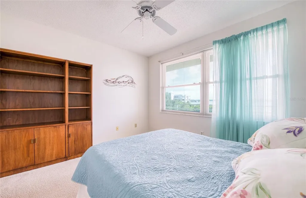 7984 Sailboat Key Boulevard S St Petersburg FL 33707