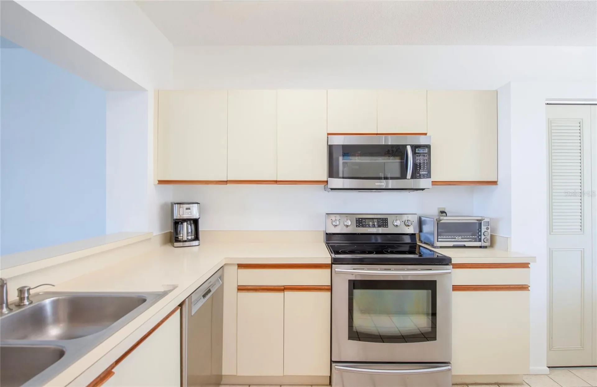 7984 Sailboat Key Boulevard S St Petersburg FL 33707