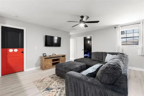 1406 Wexford Way Davenport FL 33896