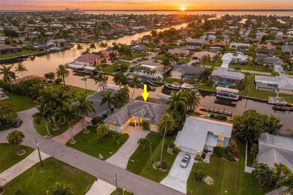 3619 SE 16th Place Cape Coral FL 33904