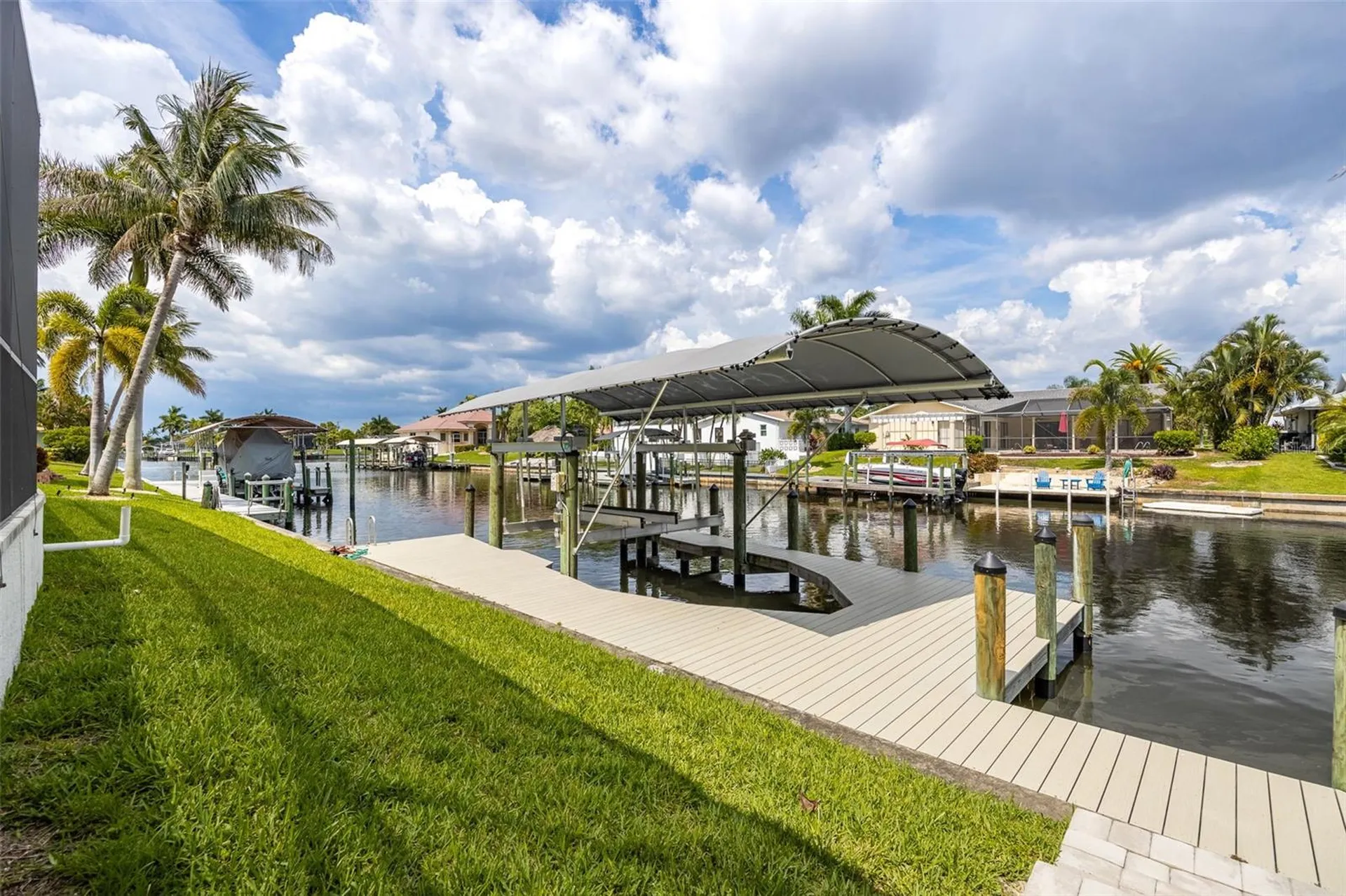 3619 SE 16th Place Cape Coral FL 33904