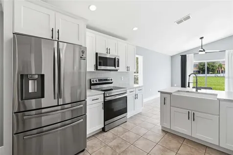 535 Cornwallis Drive Davenport FL 33897
