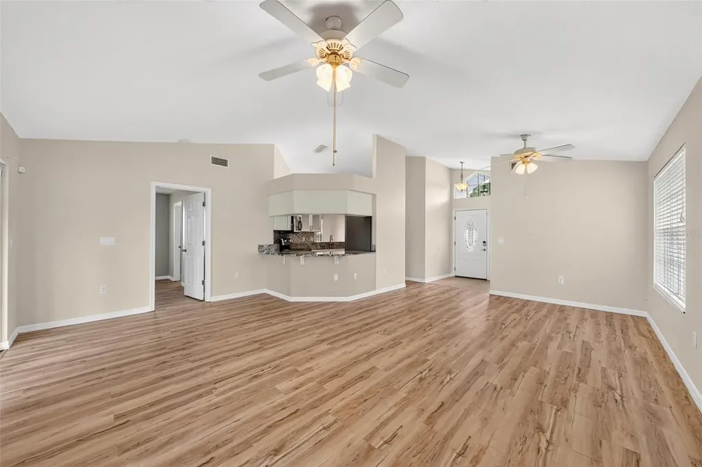 615 Juniper Way Tavares FL 32778