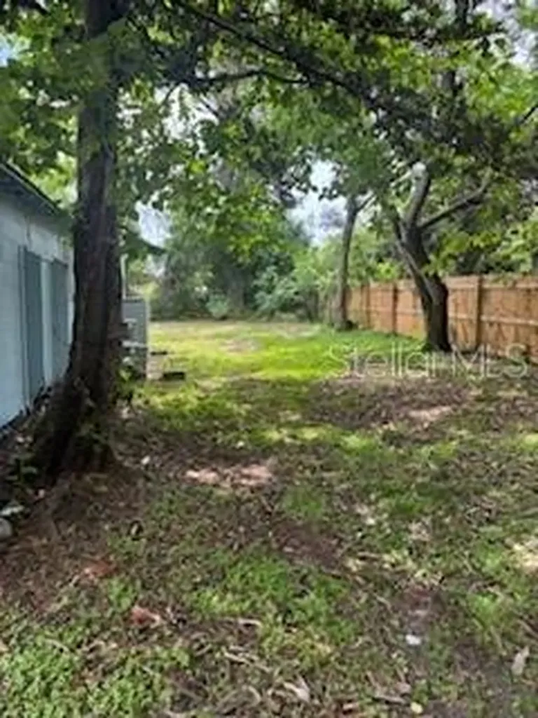 2901 E Yukon Street Tampa FL 33604