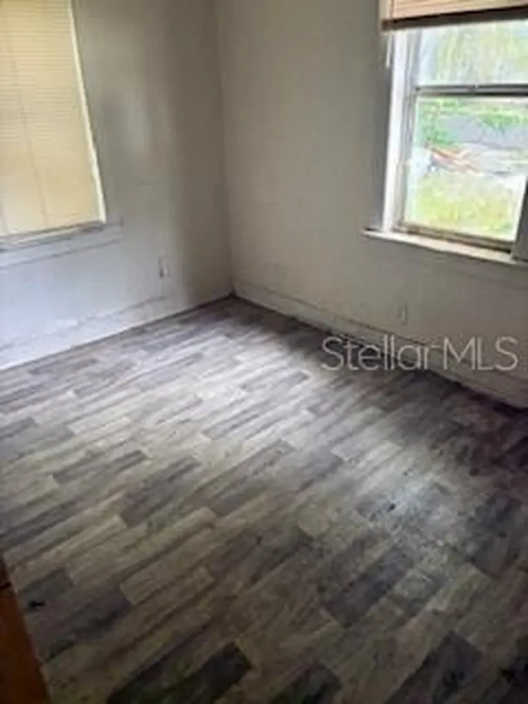 2901 E Yukon Street Tampa FL 33604