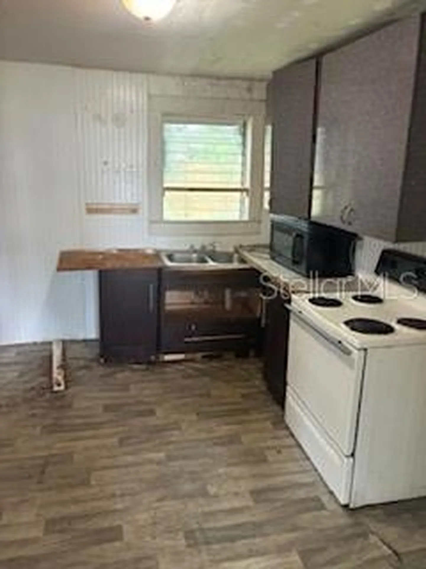 2901 E Yukon Street Tampa FL 33604