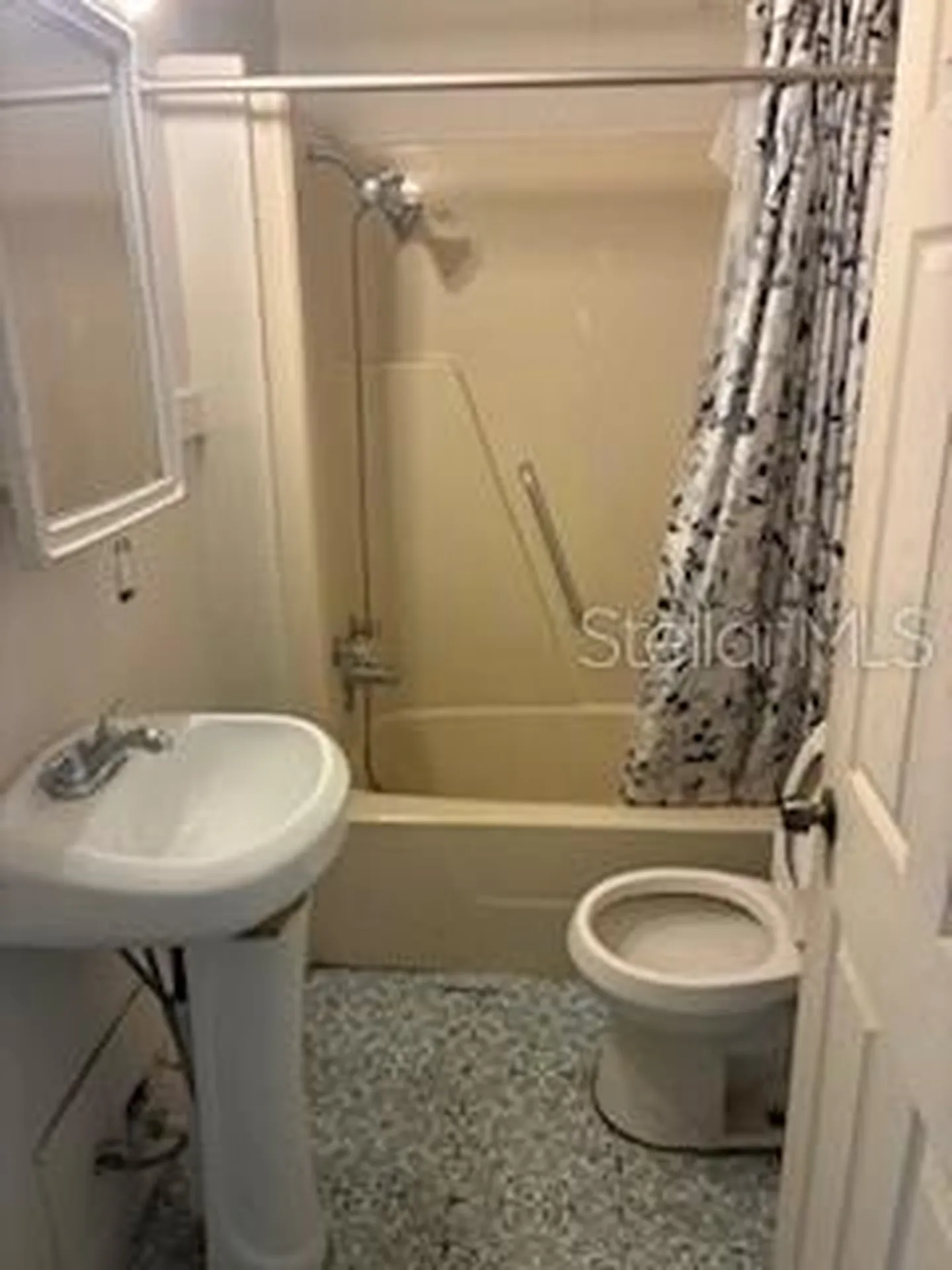 2901 E Yukon Street Tampa FL 33604