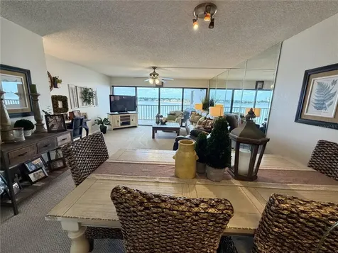 2 Adalia Avenue Tampa FL 33606