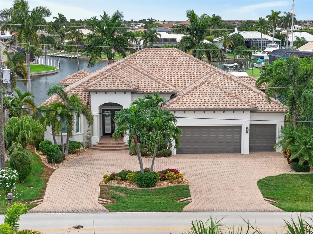 2018 Deborah Drive Punta Gorda FL 33950