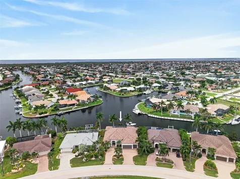 2018 Deborah Drive Punta Gorda FL 33950