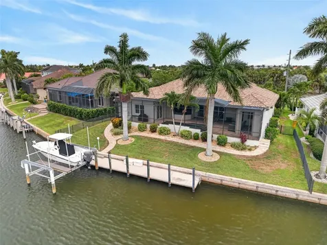 2018 Deborah Drive Punta Gorda FL 33950
