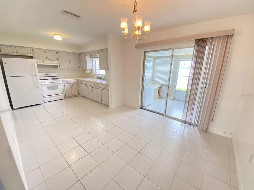 5105 Rose Place N Pinellas Park FL 33782