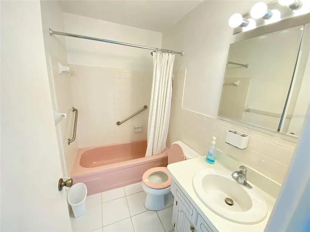 5105 Rose Place N Pinellas Park FL 33782