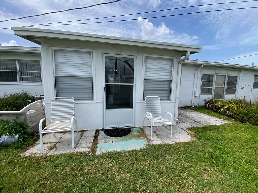 5105 Rose Place N Pinellas Park FL 33782