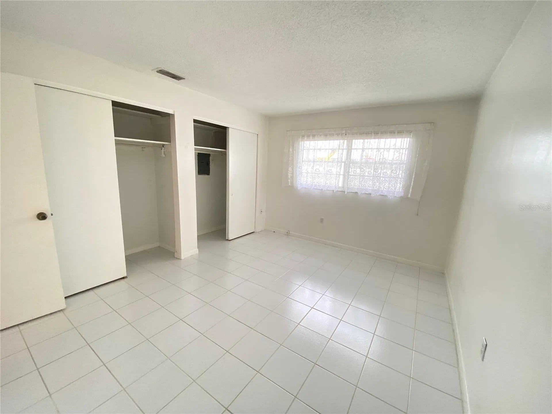5105 Rose Place N Pinellas Park FL 33782