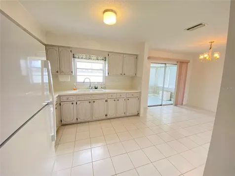 5105 Rose Place N Pinellas Park FL 33782