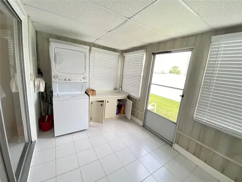 5105 Rose Place N Pinellas Park FL 33782