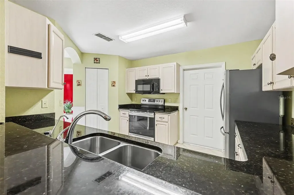 13646 SW 115th Avenue Dunnellon FL 34432