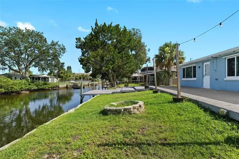 13916 Sommers Avenue Hudson FL 34667