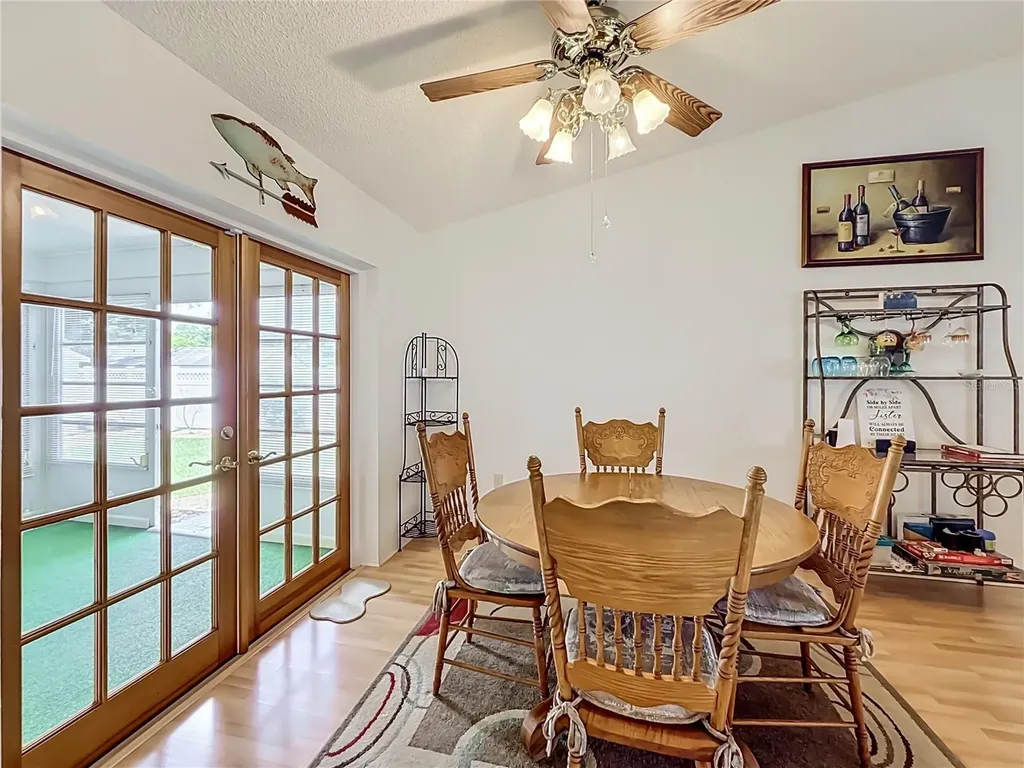 33909 Linda Lane Leesburg FL 34788