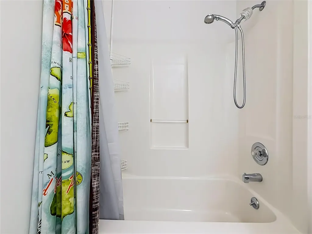 33909 Linda Lane Leesburg FL 34788