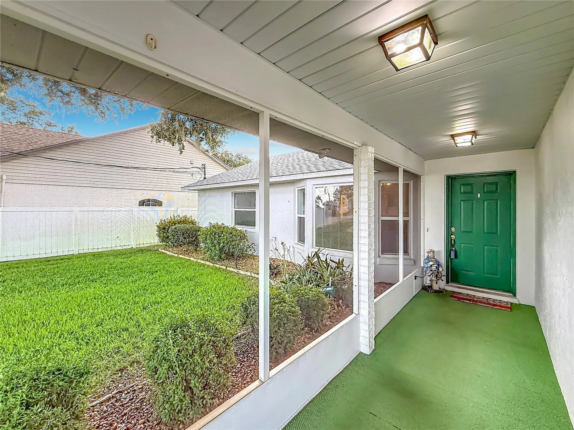 33909 Linda Lane Leesburg FL 34788