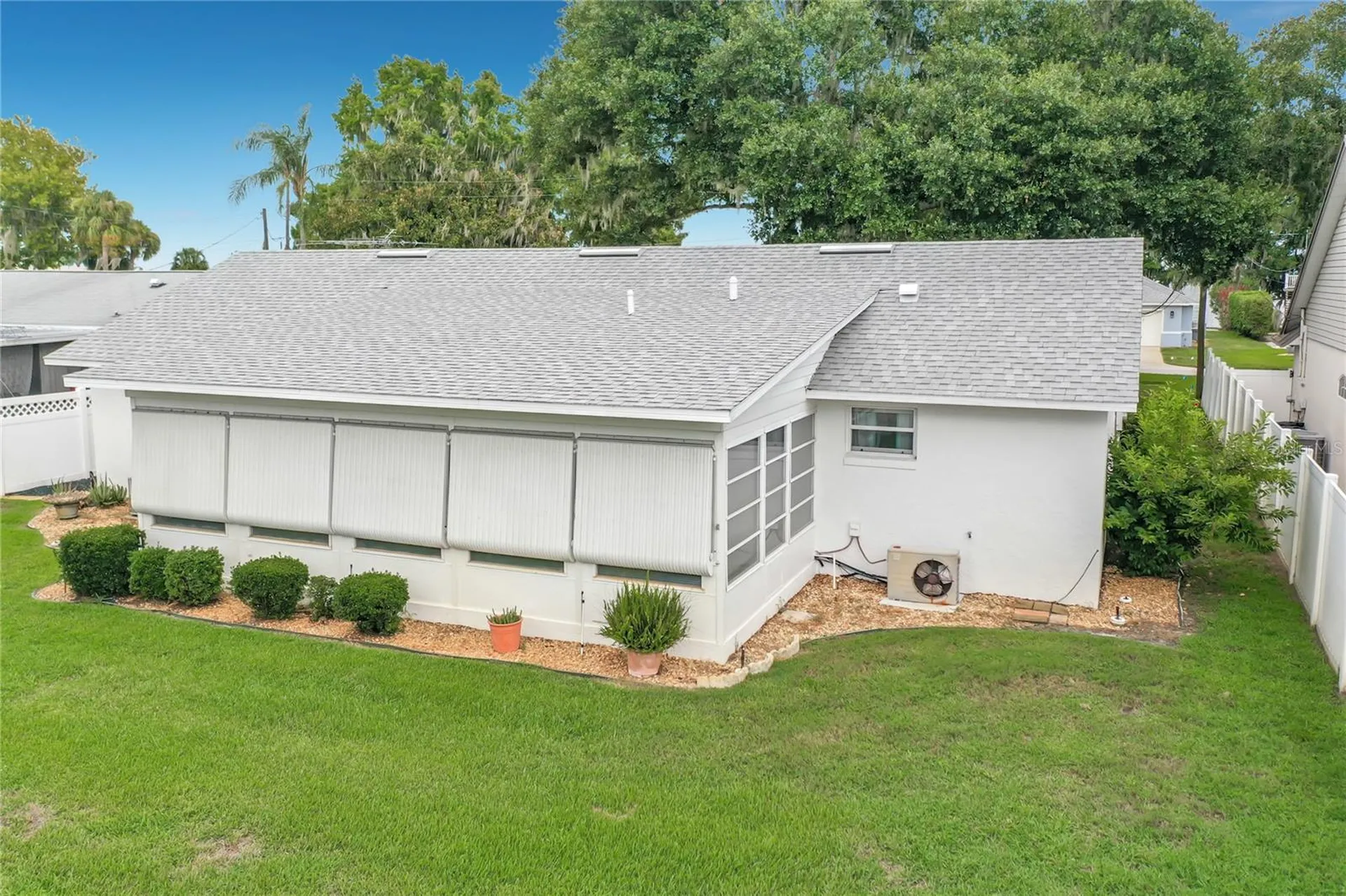 33909 Linda Lane Leesburg FL 34788