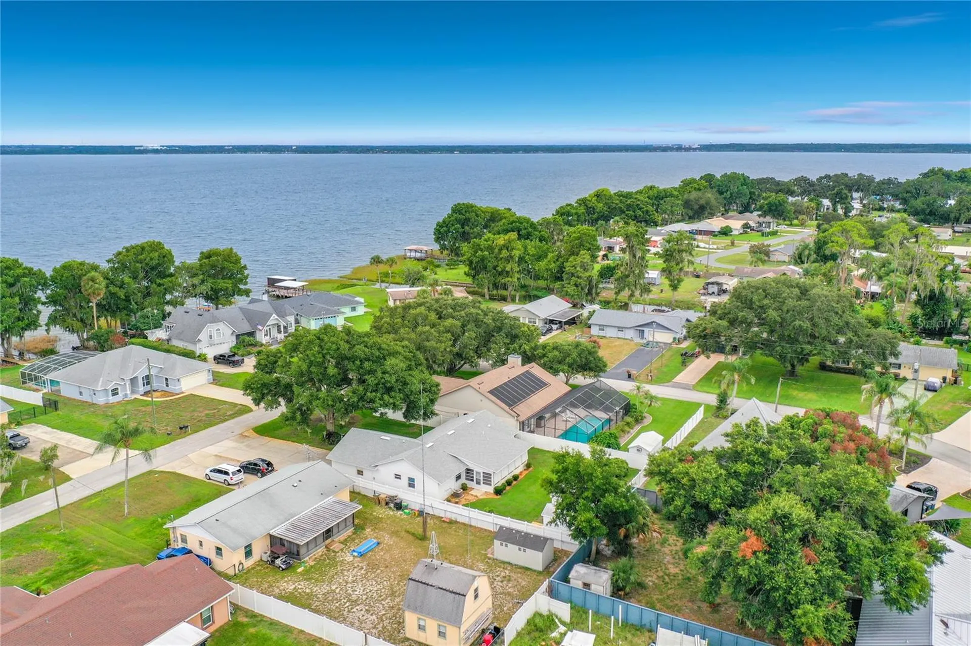 33909 Linda Lane Leesburg FL 34788