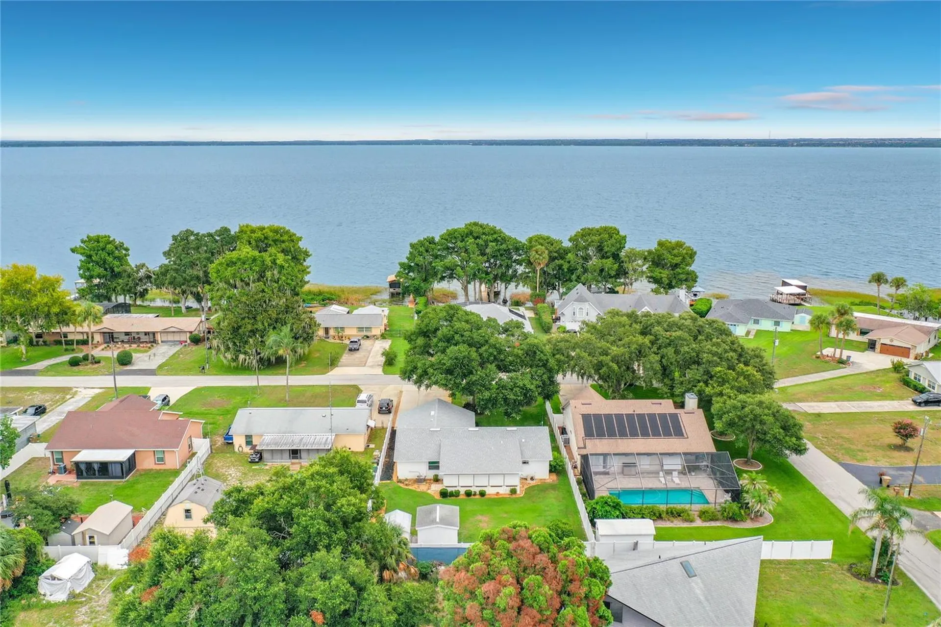 33909 Linda Lane Leesburg FL 34788