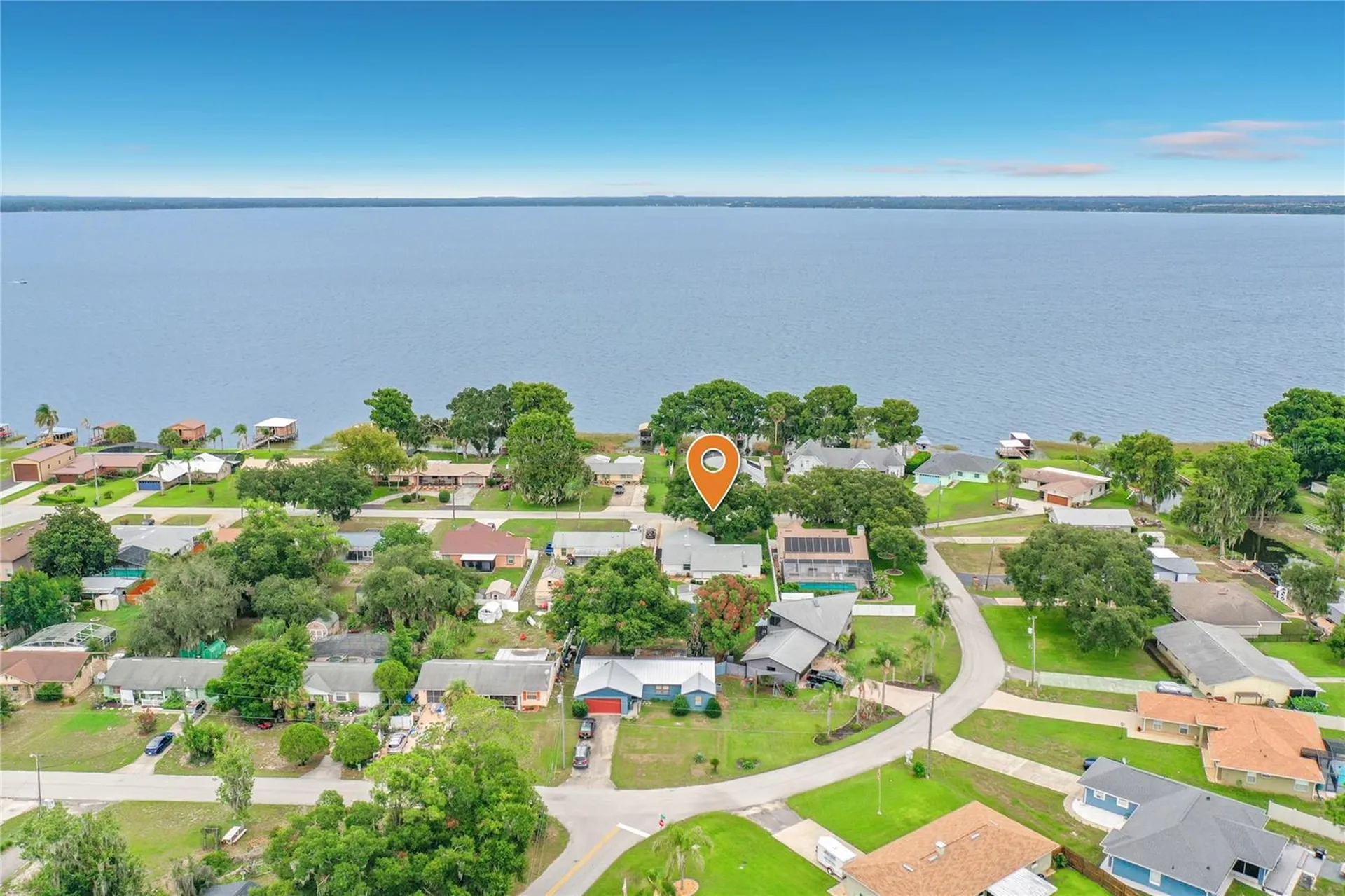 33909 Linda Lane Leesburg FL 34788