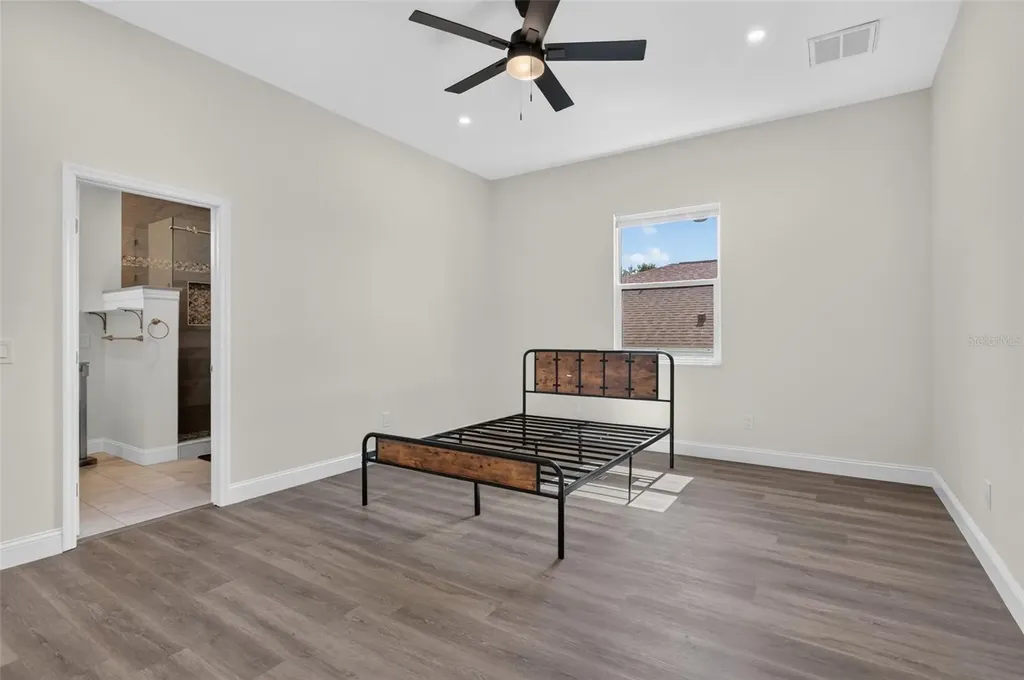 3022 W Douglas Street Tampa FL 33607