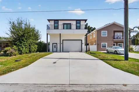 3022 W Douglas Street Tampa FL 33607