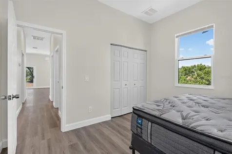 3022 W Douglas Street Tampa FL 33607