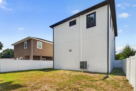 3022 W Douglas Street Tampa FL 33607