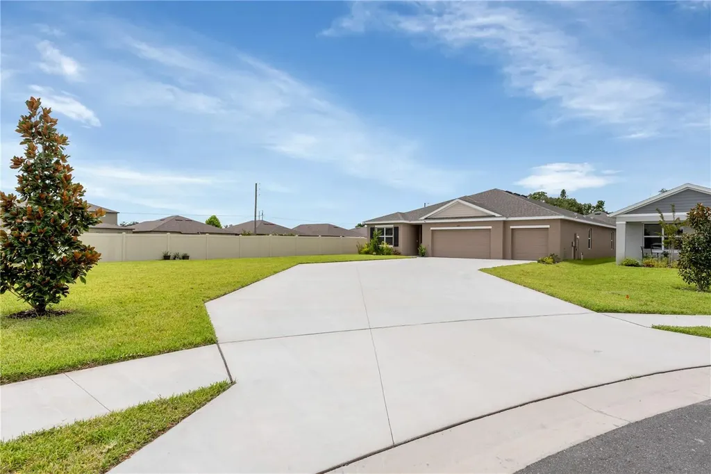 1697 Sourwood Drive Ruskin FL 33570