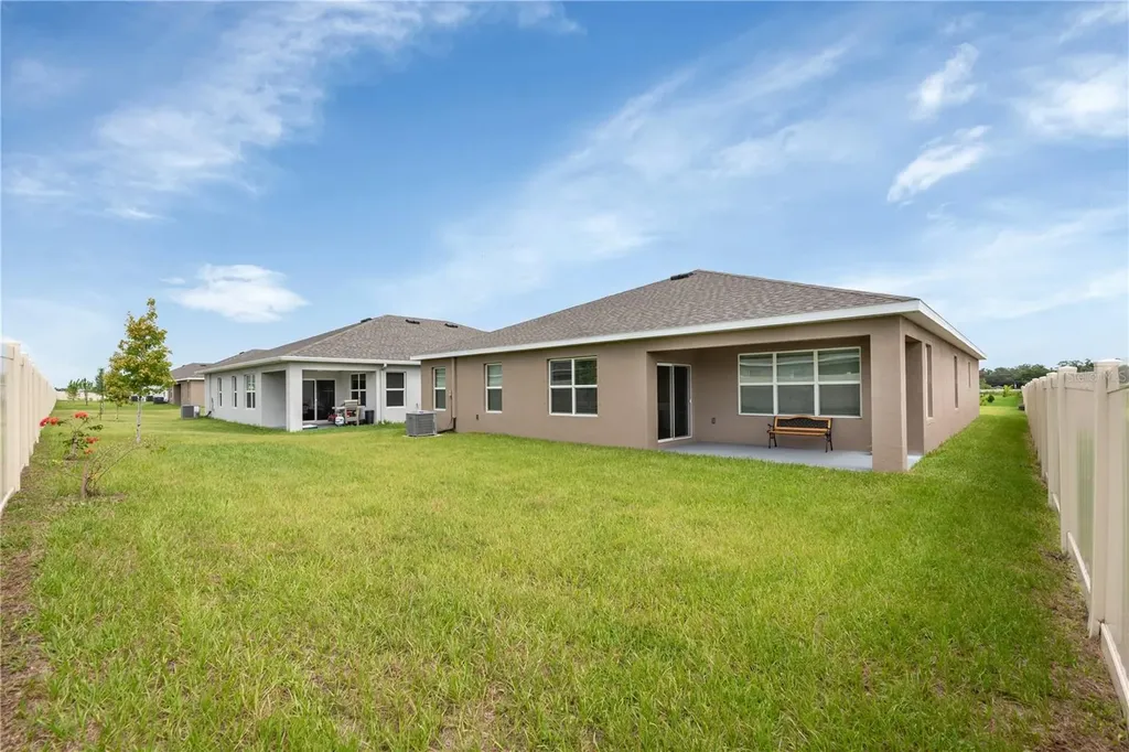 1697 Sourwood Drive Ruskin FL 33570