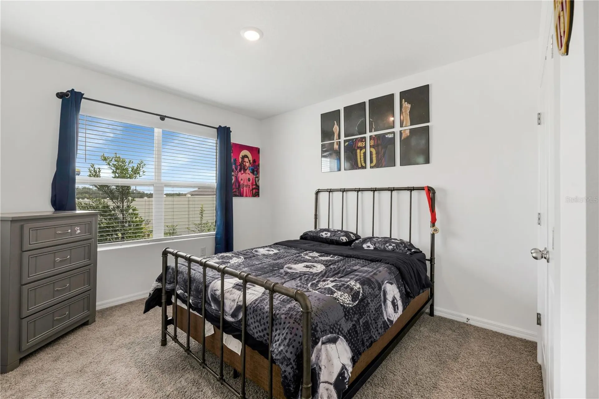 1697 Sourwood Drive Ruskin FL 33570