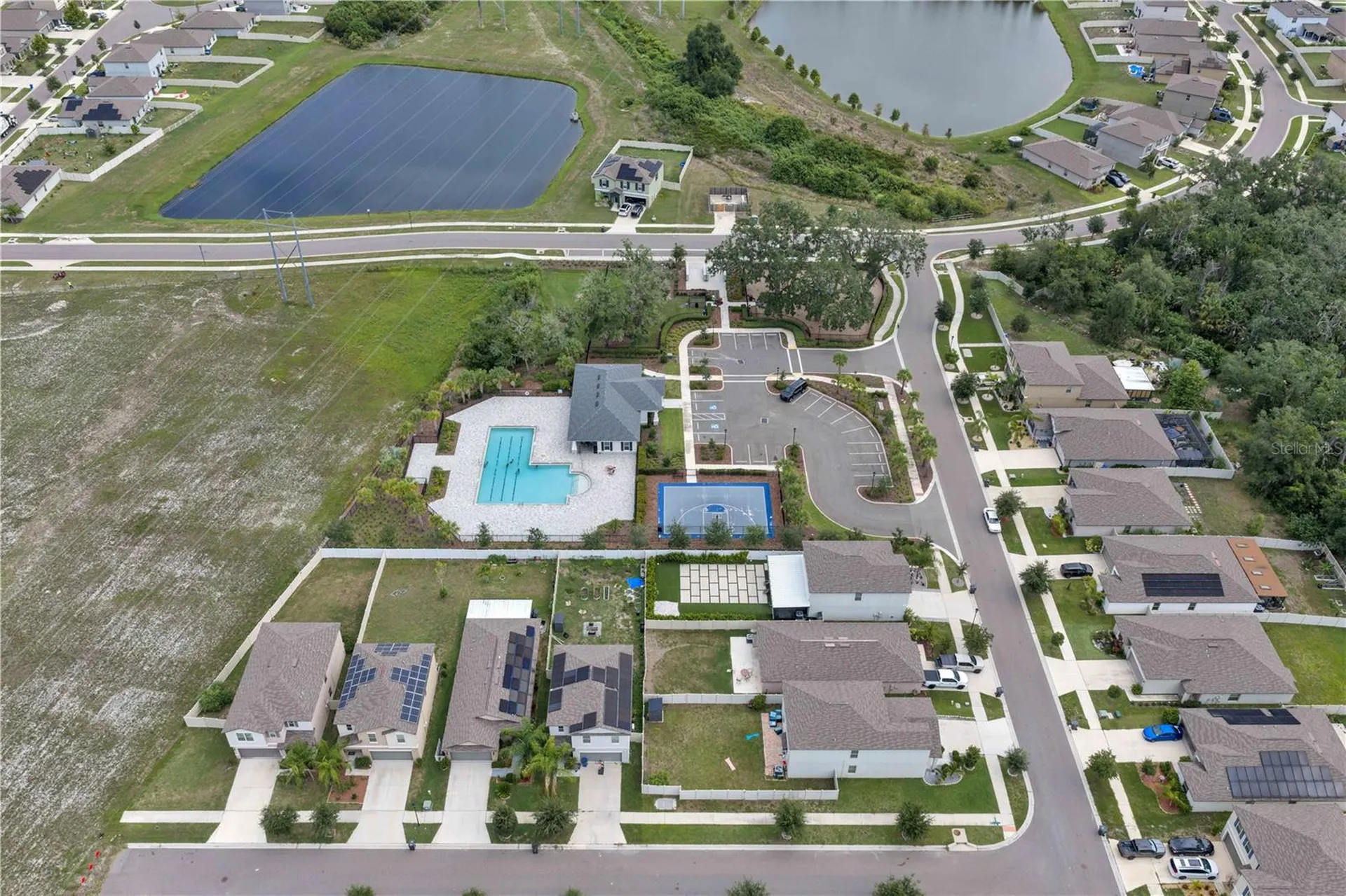 1697 Sourwood Drive Ruskin FL 33570