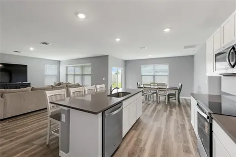1697 Sourwood Drive Ruskin FL 33570